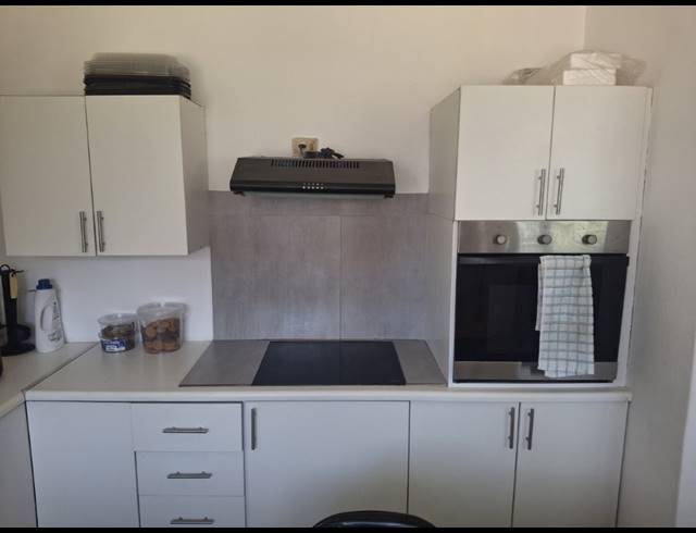 3 BEDROOM HOUSE FOR SALE IN AUSTERVILLE